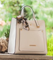 бяла чанта DOROTI