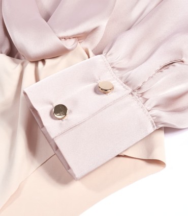 Кремава дамска блуза тип боди BERGAMO 6