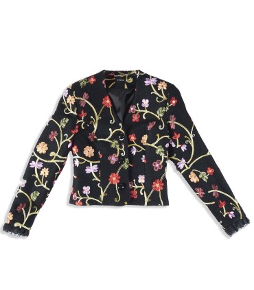 Уникално бродирано сако с черен основен цвят и флорални мотиви