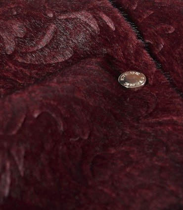 Късо дамско Пухкаво палто в як бордо цвят с колан от ЕТЕРЕ