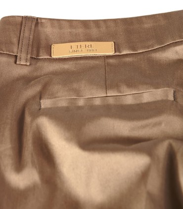 Дамски златисто-кафяв прав панталон с нормална талия.