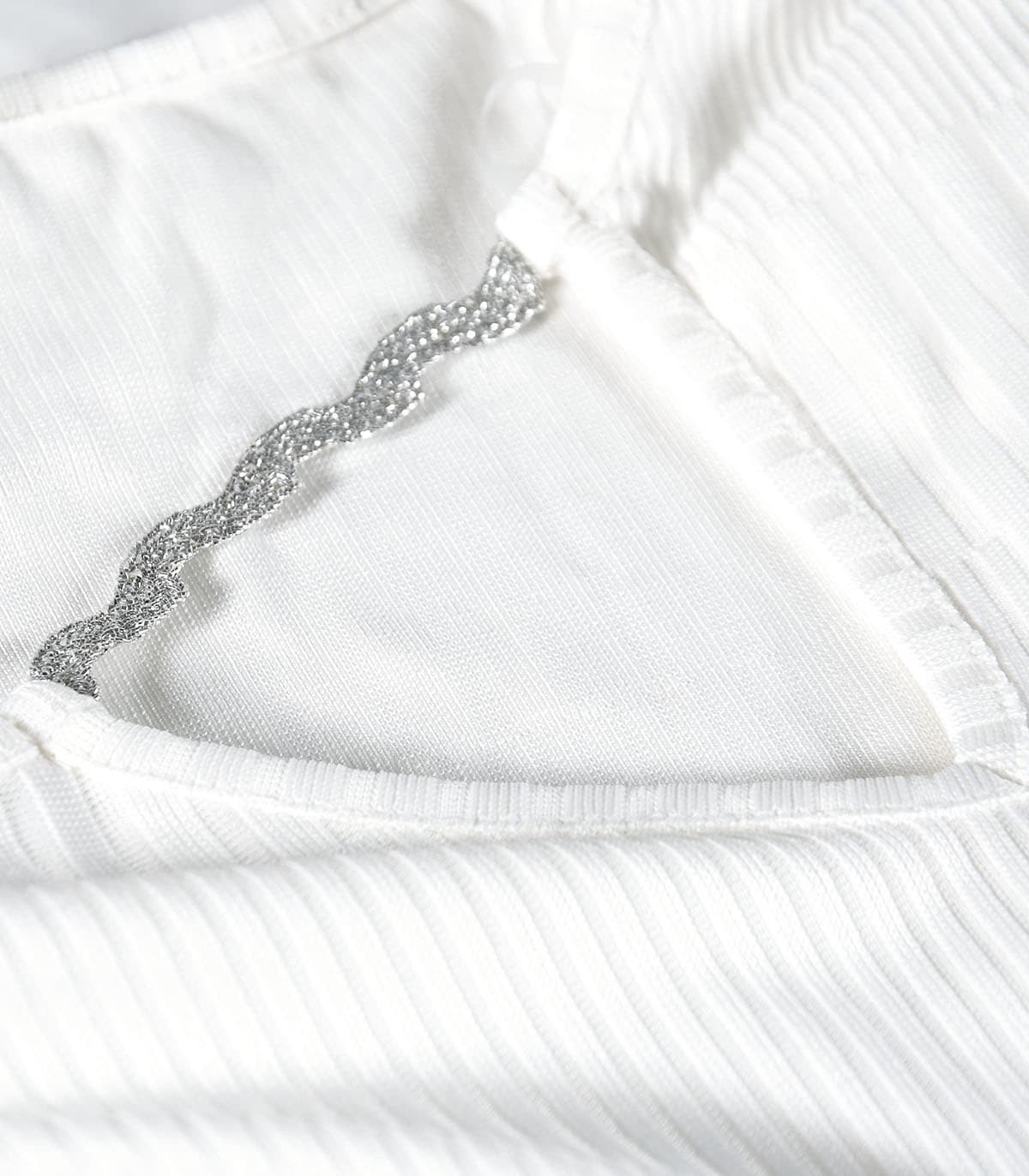 Бяла фина блуза дълъг ръкав AMO
