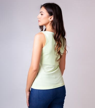 Летен резедав топ от еластична материя