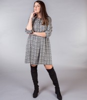 Разкроена карирана рокля MIRANDA 3