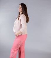 Розов широк панталон на цветя NUTRI