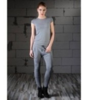 Сив спортен панталон със стеснени крачоли