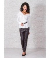 Бяла екстравагантна дамска риза с открит гръб