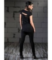 Черен топ с къси ръкави