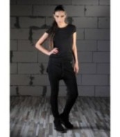 Черен топ с къси ръкави