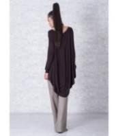 Екстравагантна асиметрична туника с дълъг ръкав