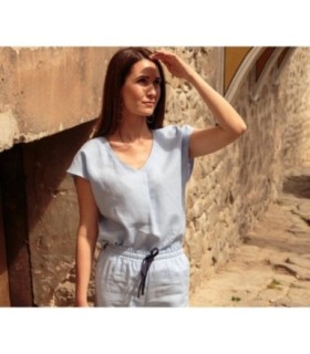 Светлосиня свободна ленена блуза