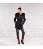 Черно космато палто с качулка