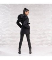 Черно космато палто с качулка