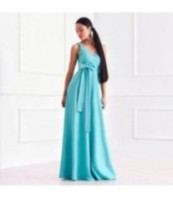 Ленена шаферска рокля