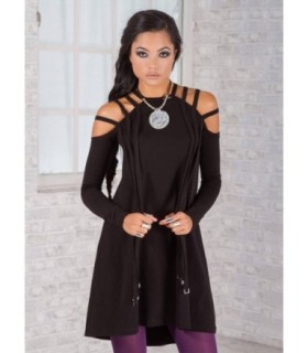 Черна рокля с изрязани рамене