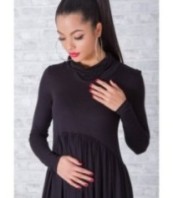 Елегантна рокля с дълги ръкави