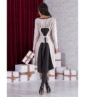 Рокля с дълъг ръкав и асиметричен кройка