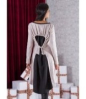 Рокля с дълъг ръкав и асиметричен кройка