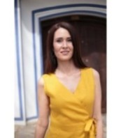 Жълта кафтанена рокля