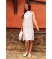 Къса ленена рокля без ръкави за бременни