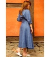 Летна рокля с дълъг ръкав