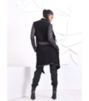 Черно кожено яке