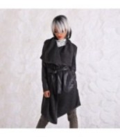 Черно кожено яке