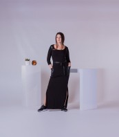 Черна Дълга Свободна Рокля с Джобове от Еко Кожа и Колан мек и непрозрачен памук избор на цветове