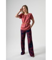 Дамска блуза с къс ръкав