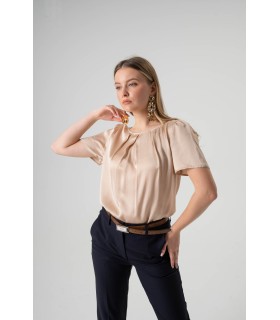 Дамска блуза с къс ръкав