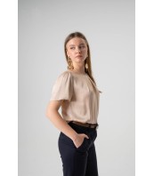 Дамска блуза с къс ръкав