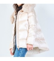 Пухено яке с качулка