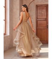 Дълга Елегантна рокля без ръкав с дантела подходяща за сватбени мероприятия