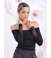 Черен топ с паднало рамо и дантела – Елегантна блуза ETERE
